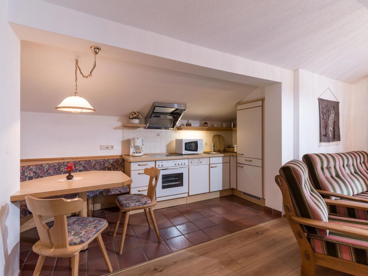 Ferienwohnung Bacher Oberkumbichl 900 Майерхофен Екстериор снимка